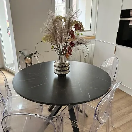 Old Town Square, Perfect Location And View . Daire Szczecin